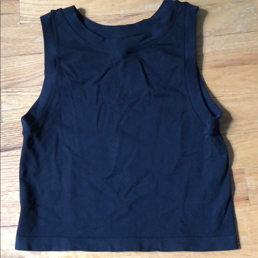 basic black seamless tank from free people!